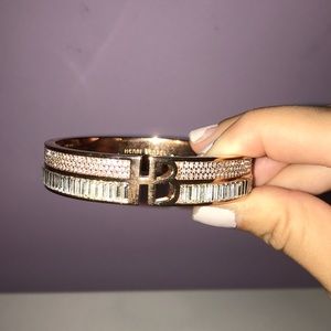 Henri Bendel Bangle with Dust Bag